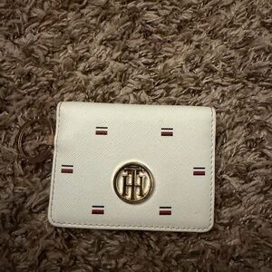 Tommy Hilfiger Cream Card Holder with Gold Accent
